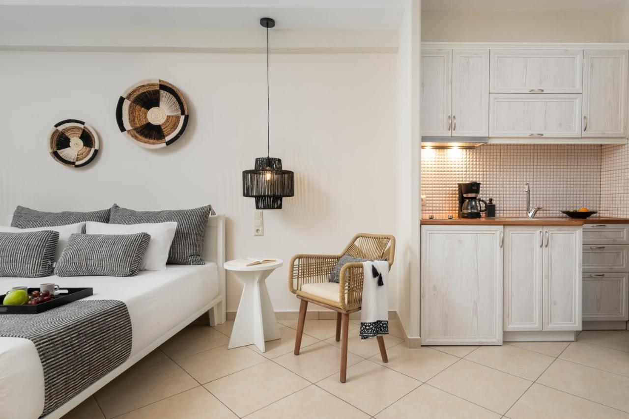 Ormos Holiday Studios Naxos City Екстер'єр фото